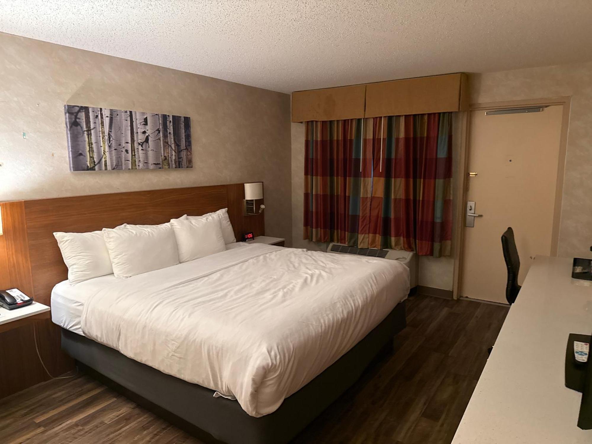 Quality Inn And Conference Center Greeley Downtown Exterior photo